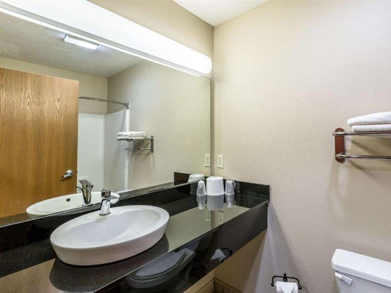 Motel 6 Percival Ia מראה חיצוני תמונה