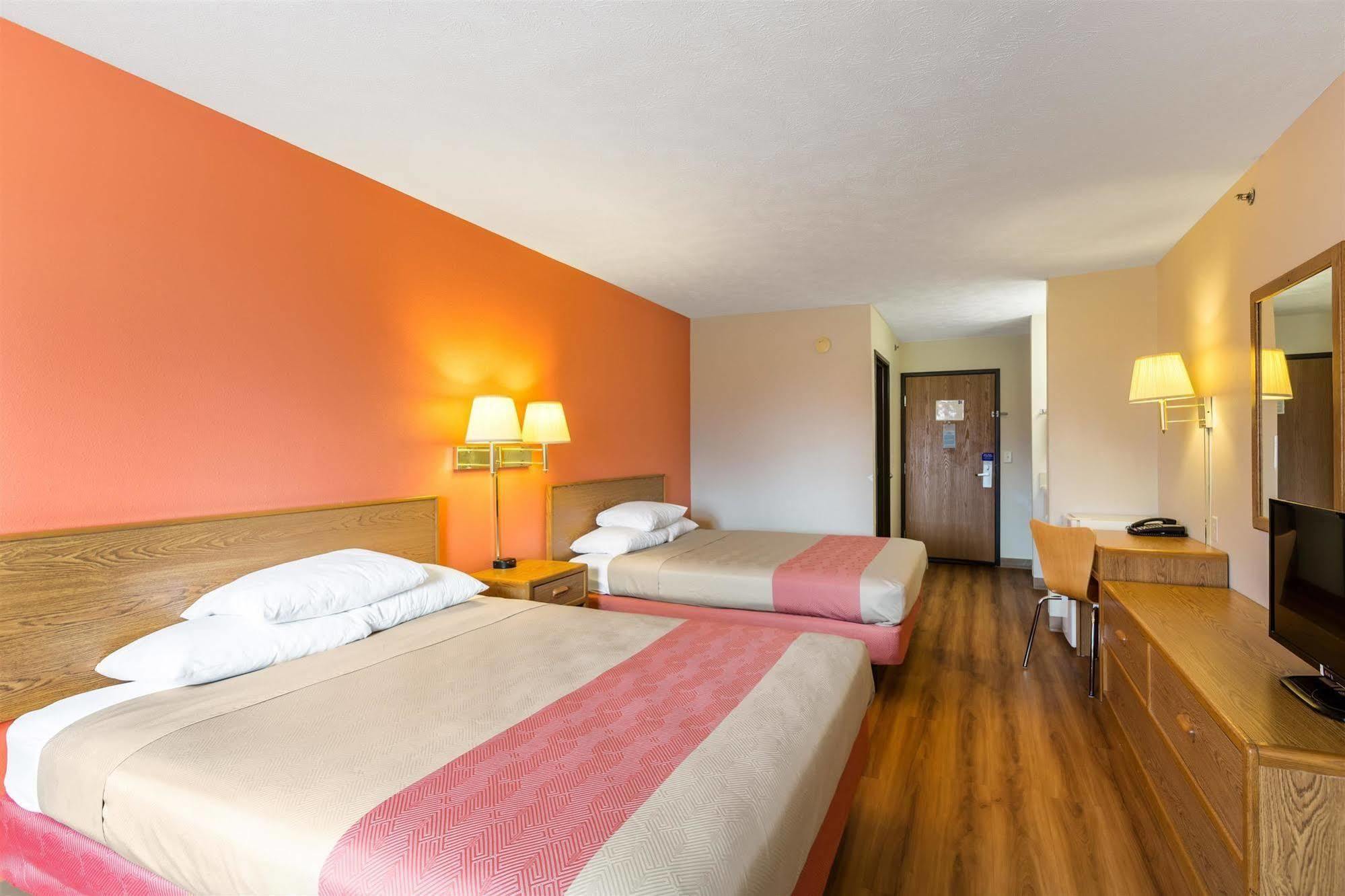 Motel 6 Percival Ia מראה חיצוני תמונה