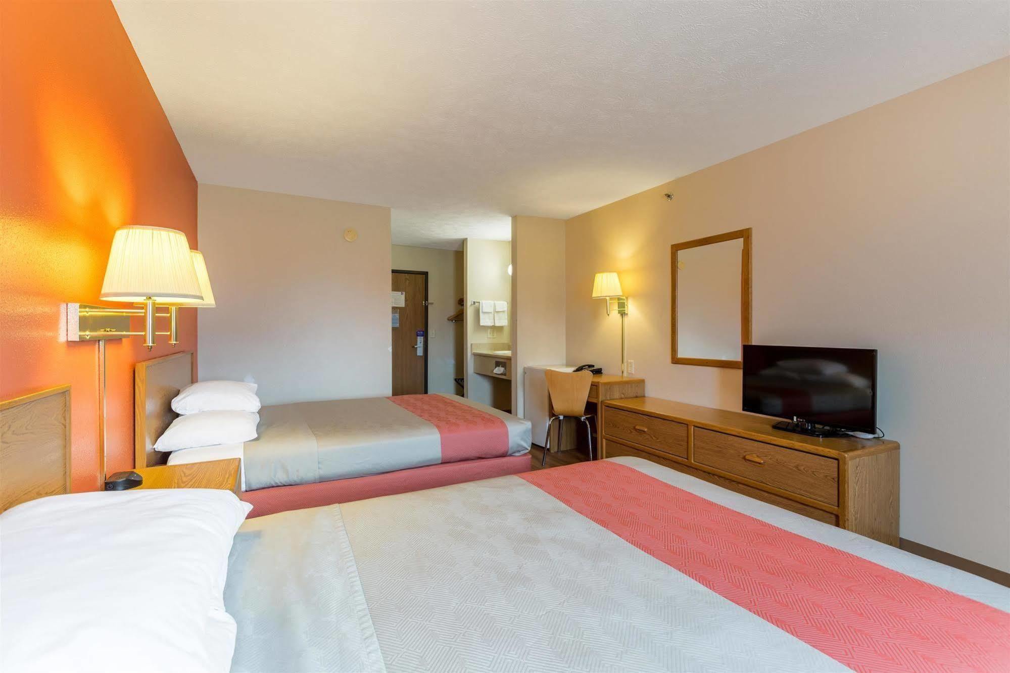 Motel 6 Percival Ia מראה חיצוני תמונה