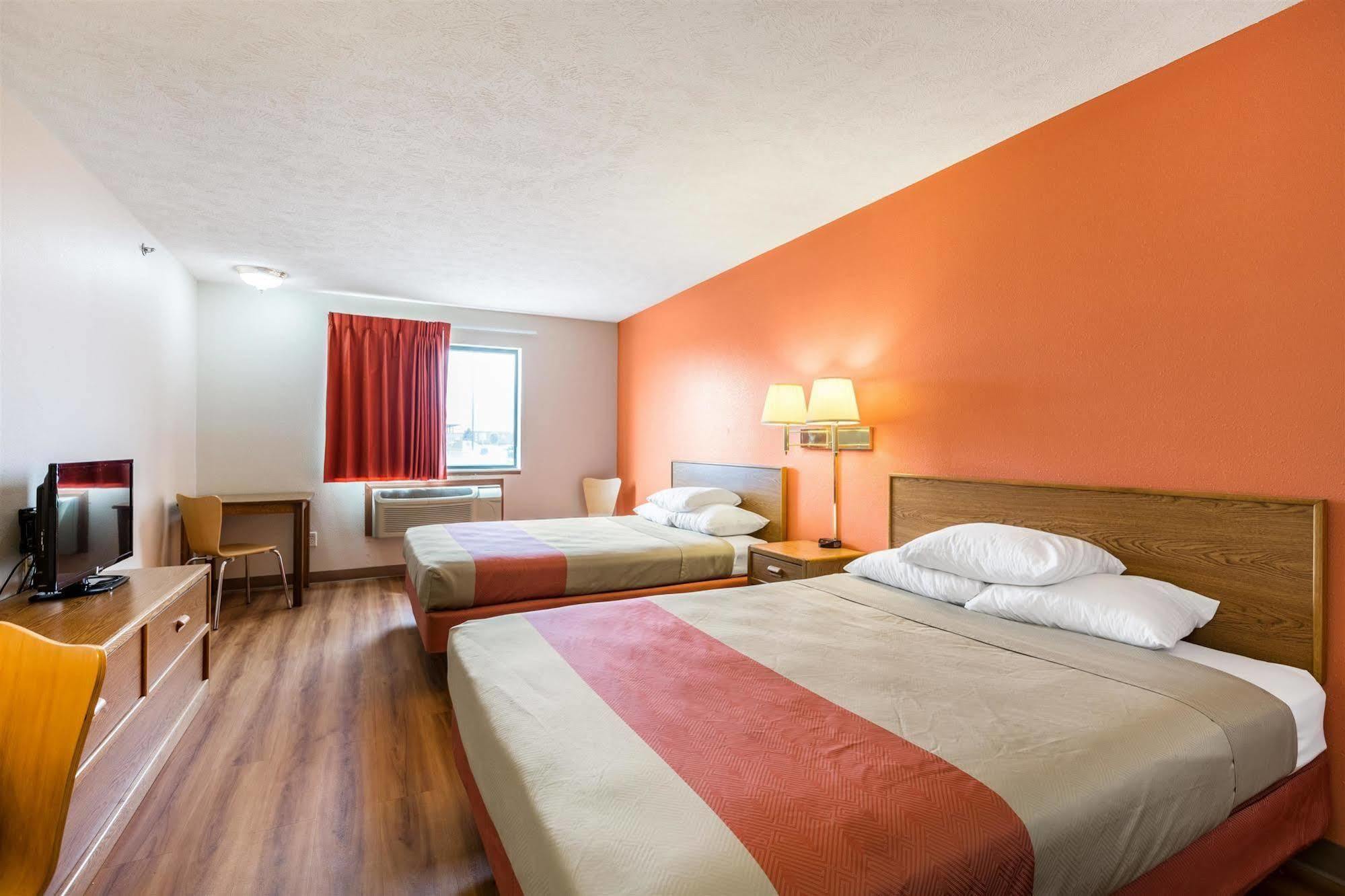 Motel 6 Percival Ia מראה חיצוני תמונה